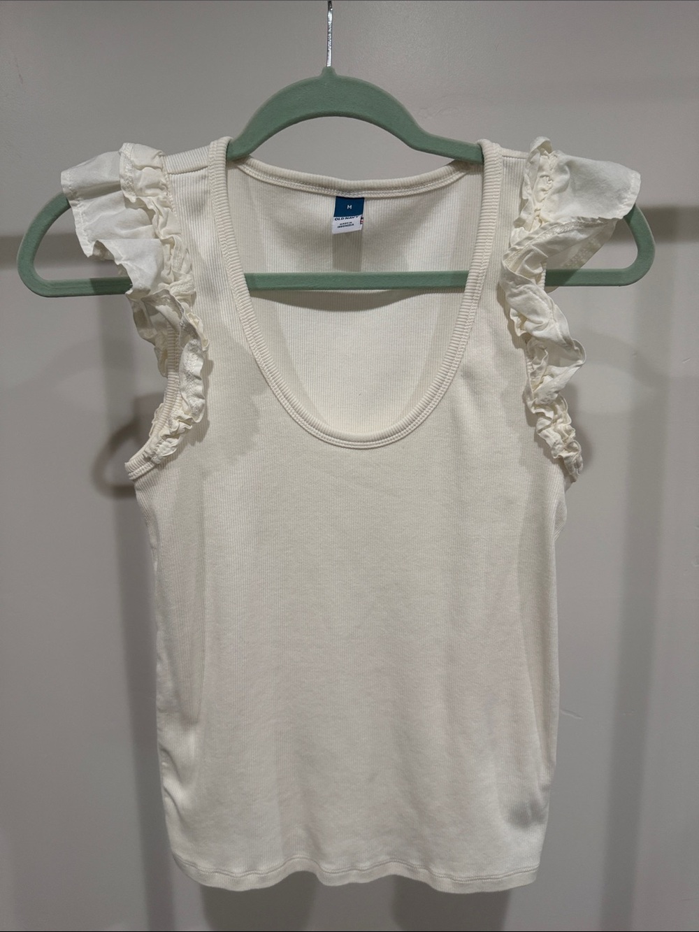 Old Navy Cream Ruffle Sleeve Scoop Tank